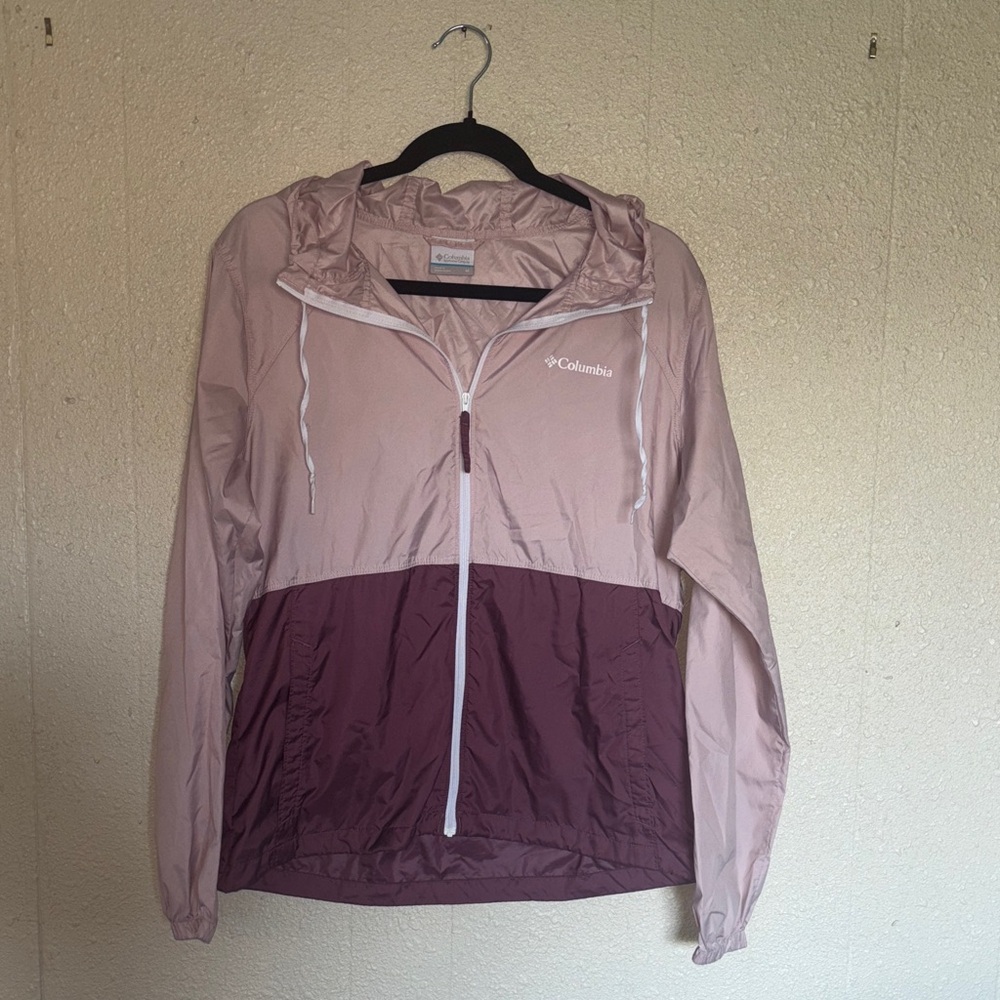 Columbia Women's Windbreaker Jacket - Light Pink and Magenta